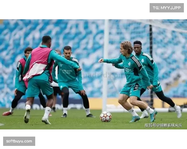 欧冠1-4决赛首回合半场:曼城2-0领先皇家马德里 欧冠1-4决赛首回合半场:曼城2-0领先皇家马德里